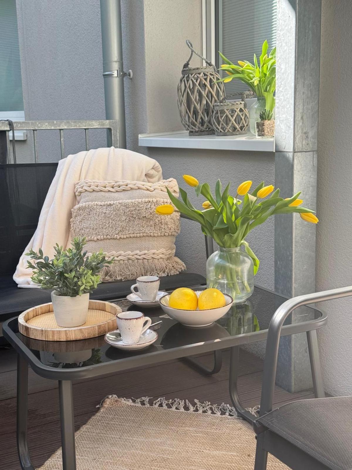 Apartment Komfort - Zentral, Mit Balkon Und Waschmaschine Dusseldorf